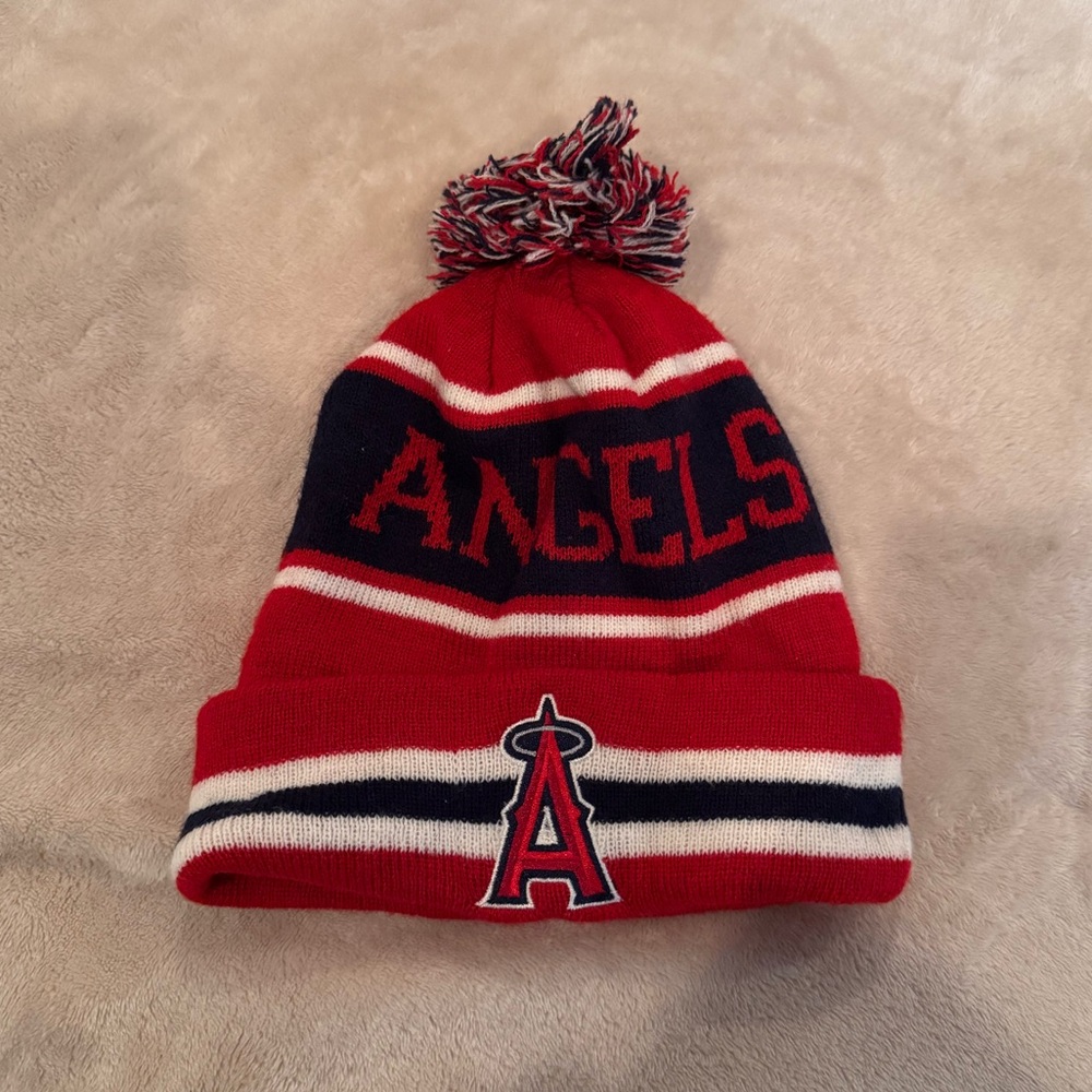 ANGELS BEANIE